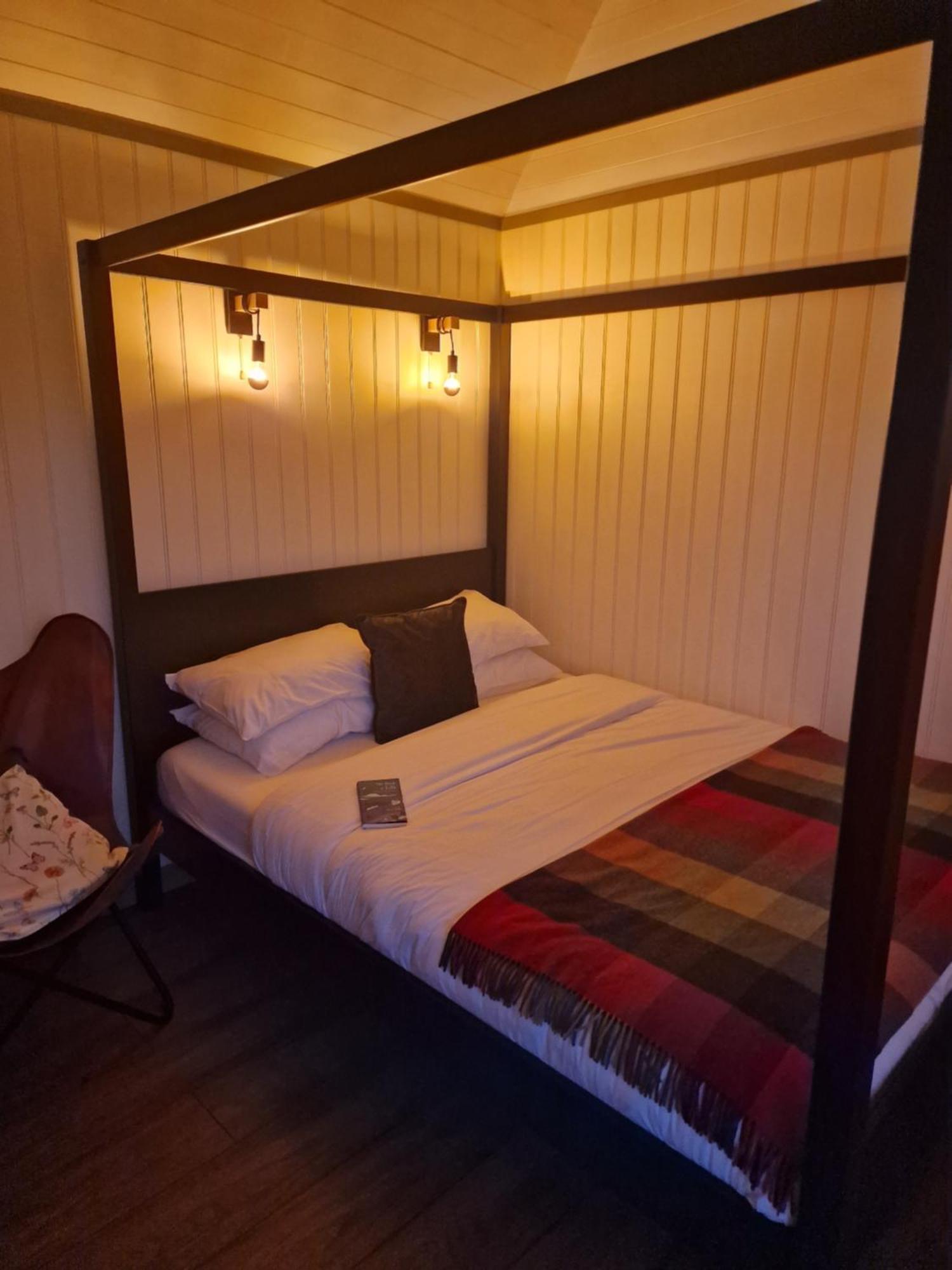 Wild Meadow Huts Villa ดูลิน ภายนอก รูปภาพ