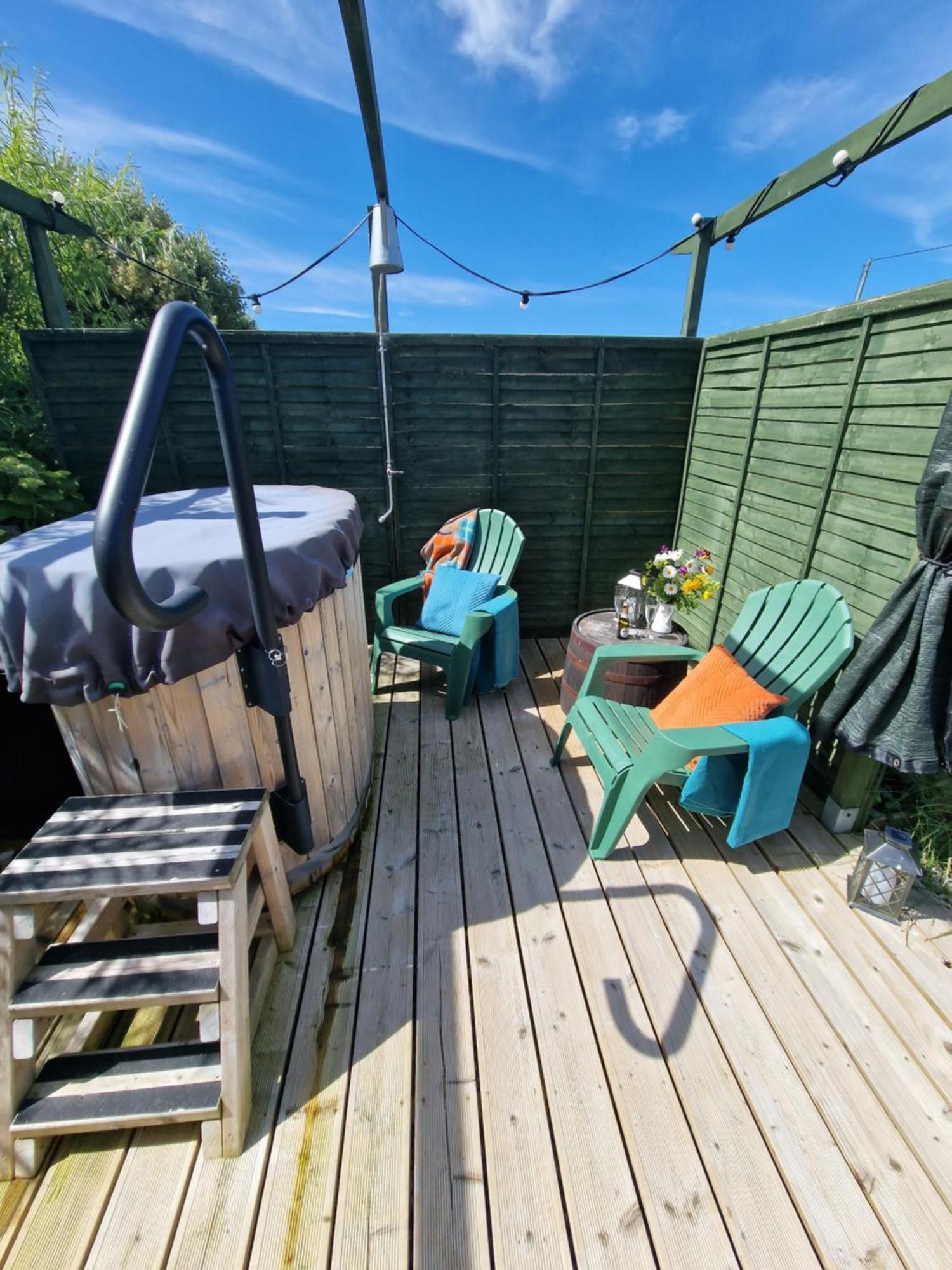 Wild Meadow Huts Villa ดูลิน ภายนอก รูปภาพ